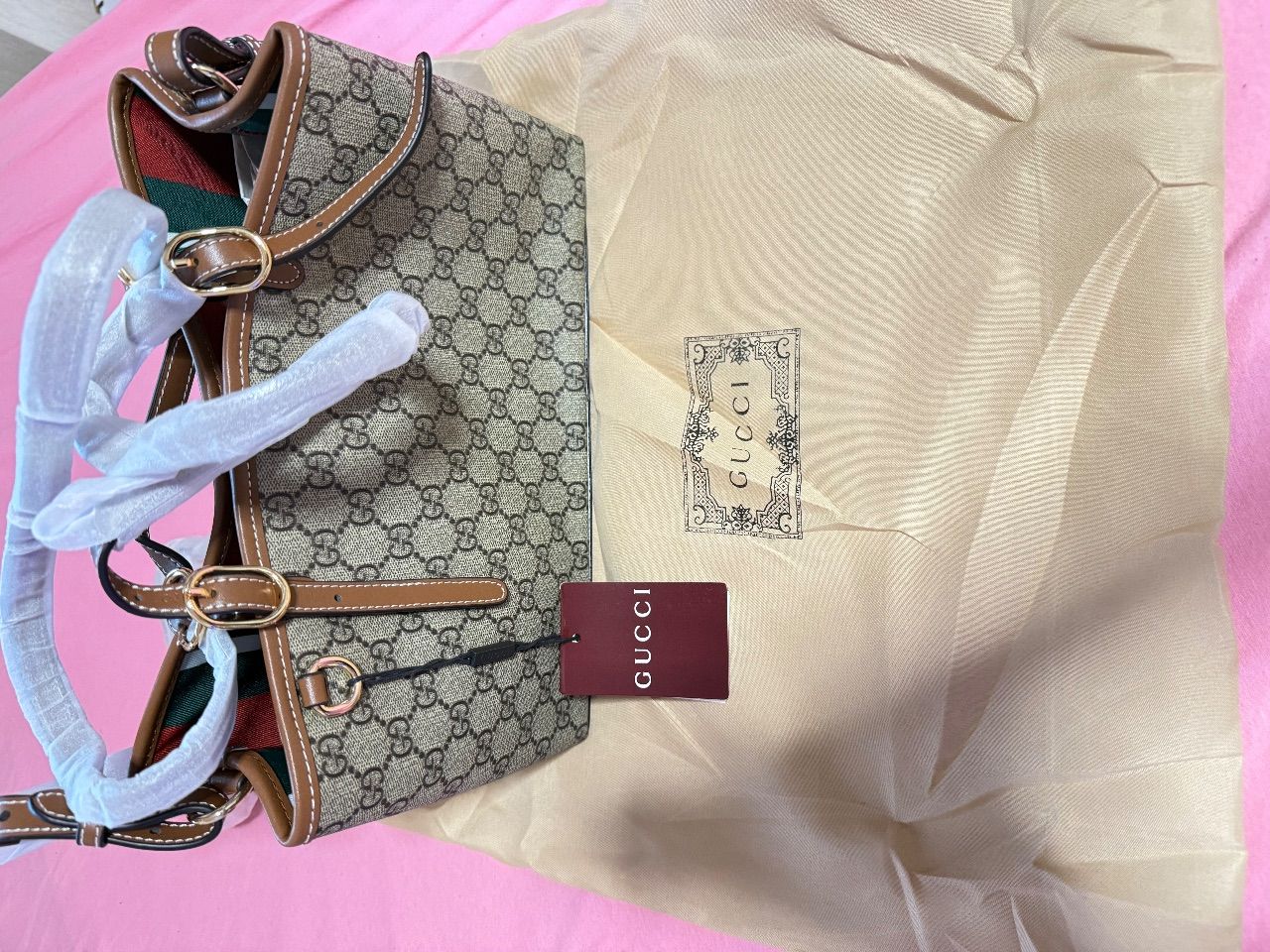 Gucci Gucci Handtasche Emblem