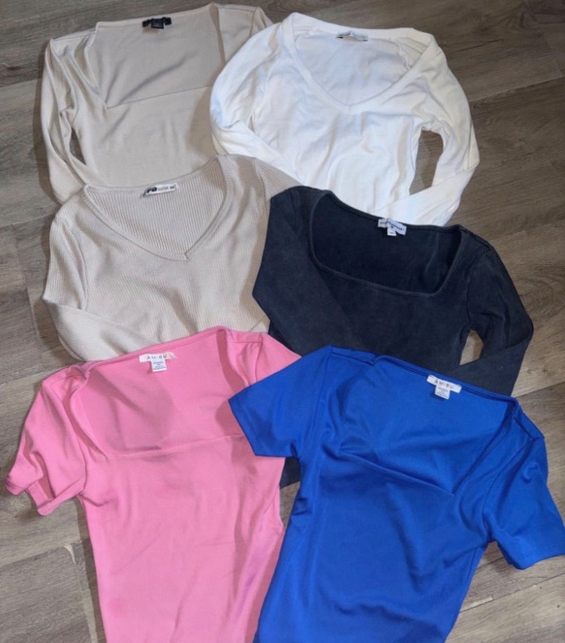 Bershka zara Tshirts Size XS