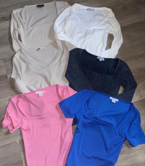 Bershka zara Tshirts Size XS