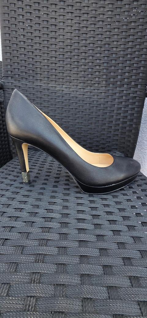 Guess Guess Pumps in schwarz Größe 39 Size 39