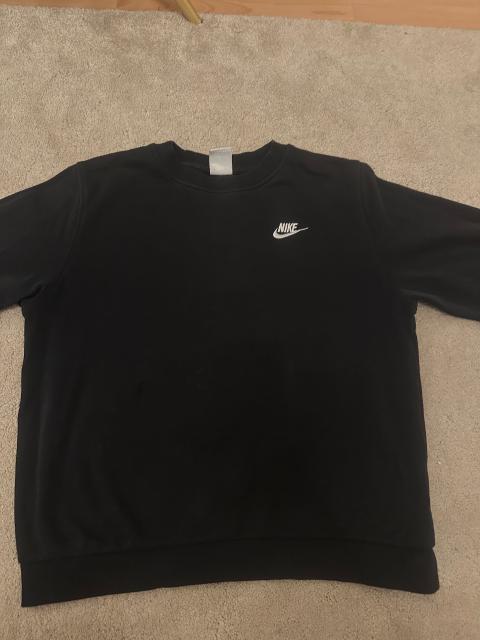 Nike Pullover Size 158-170cm