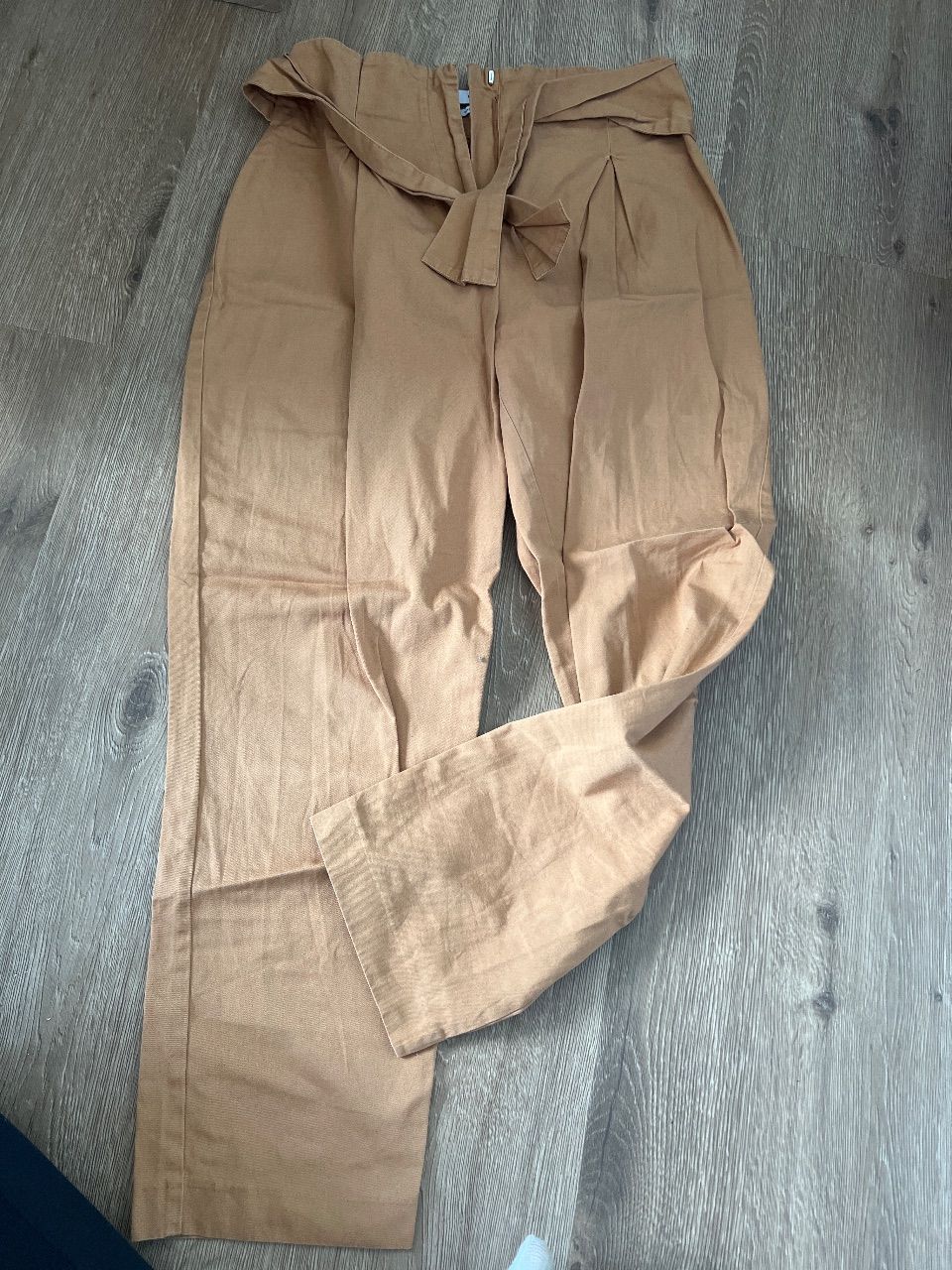 Reserved  Schöne Hose  Size XS