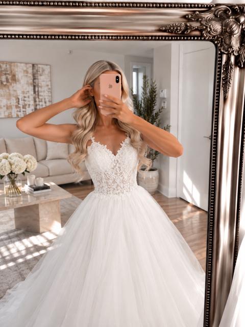 Sima Cotoure Traumhaftes Prinzessinnen-Brautkleid – Tüll & Spitze Size S