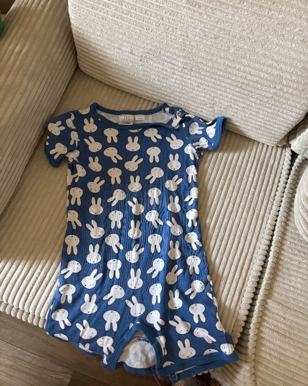 Ohne Marke Einteiler Schlafanzug kurz Miffy  Size 98