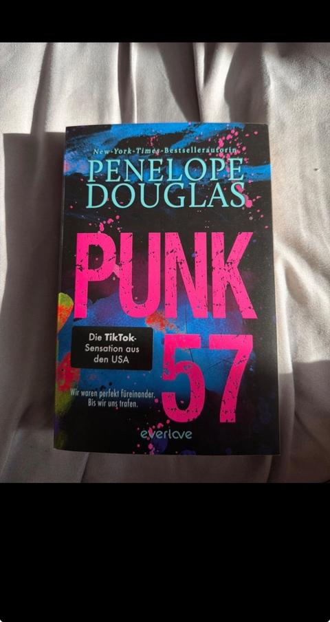 Punk 57 von Penelope Douglas