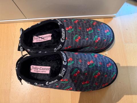 Juicy couture Size 41