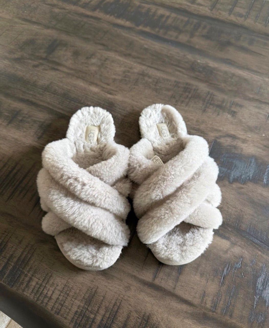 UGG UGG Schlappen/ Hausschuhe Gr 36 Size 36