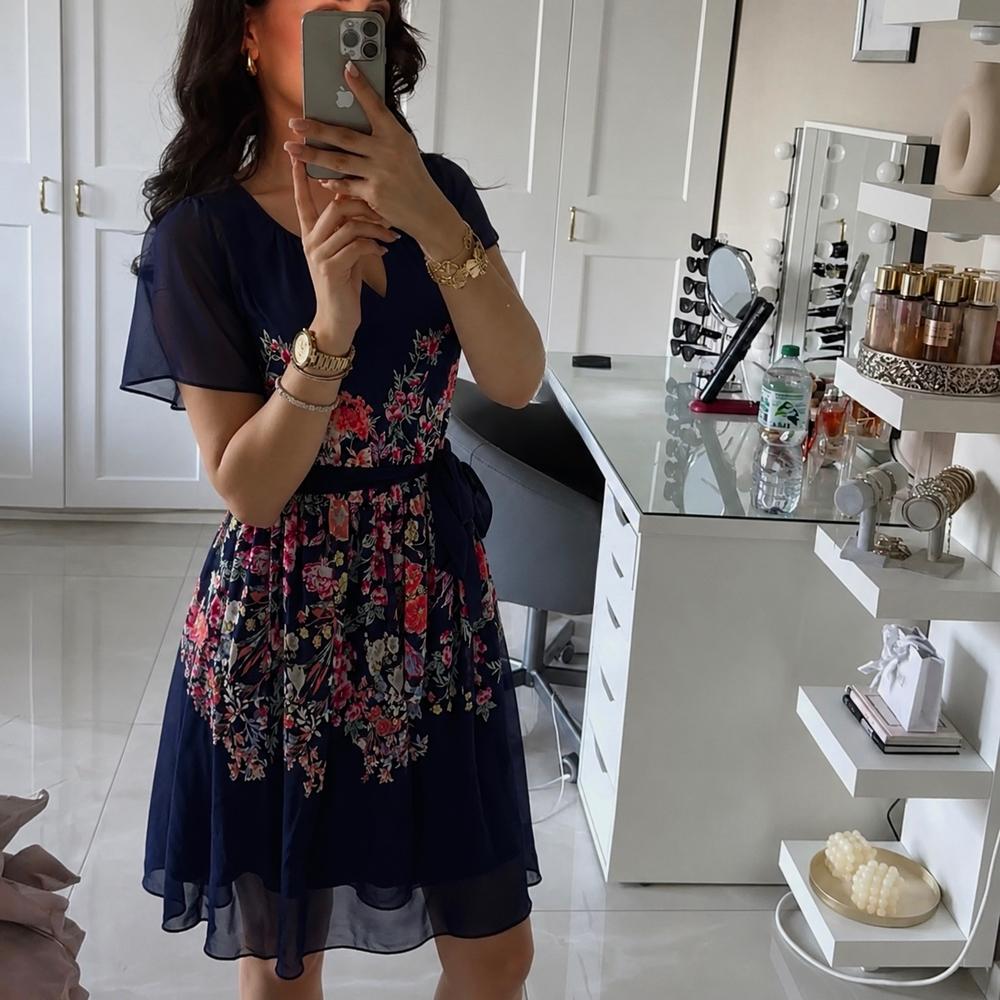 Süsses Blümchenkleid NEU