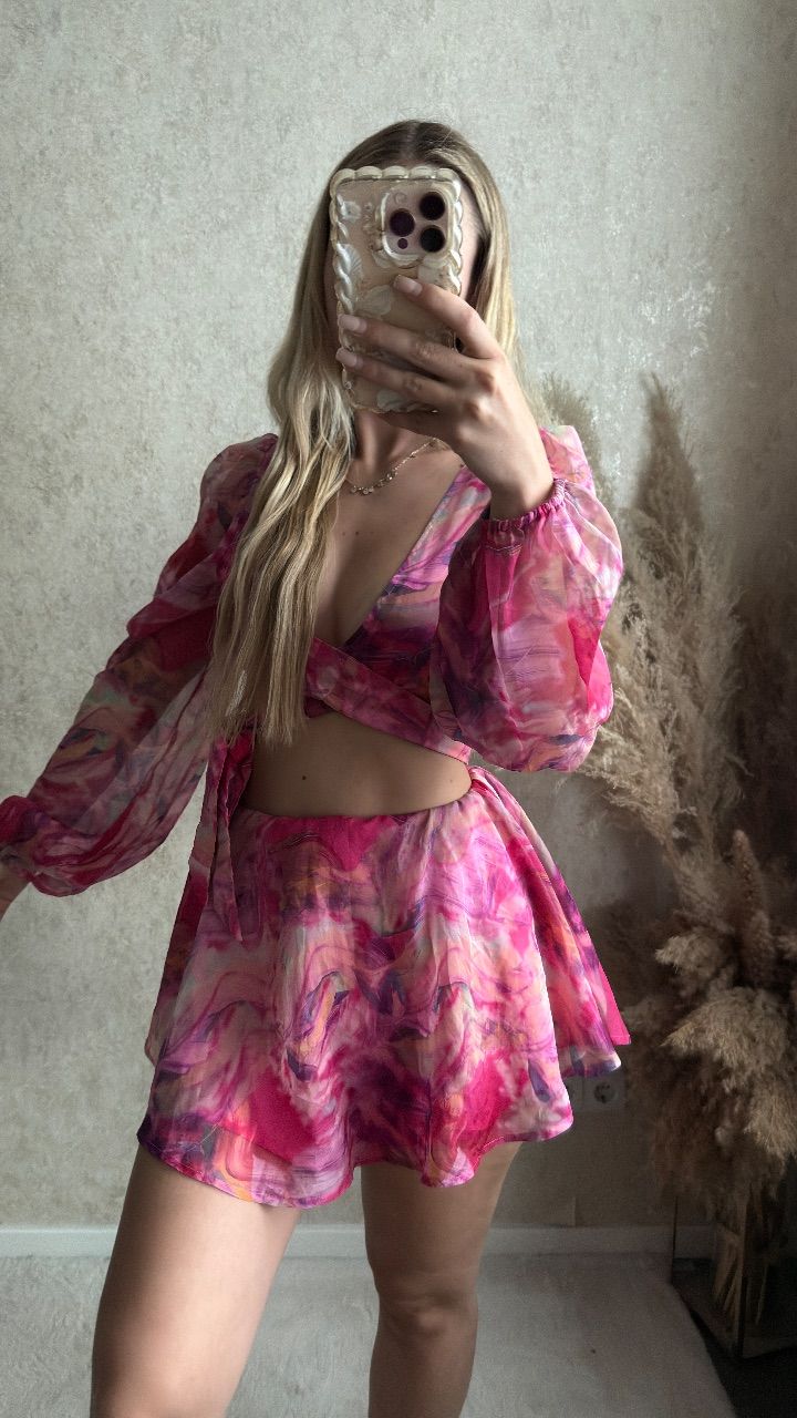 Zweiteiler Pink Set Crop Top Wickeltop Ballonärmel Shorts Rockoptik Hosenrock  Size XS