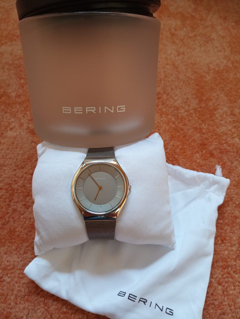 BERING  Armbanduhr von BERING Slim Classic Modell 11936-309 NEU