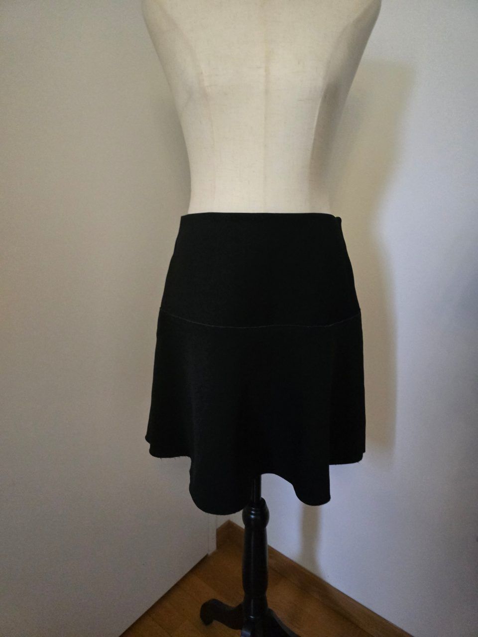 By Malene Birger  By Malene Birger Onilla Rock Gr 36 – Schwarz Scandi Minimalist Flared Size S