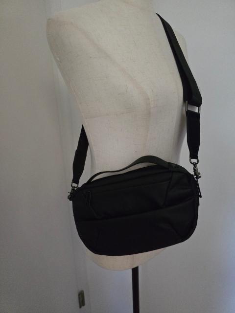 Heroic knight Heroic Knight Umhängetasche Crossbody Bag One Size – Schwarz Techwear