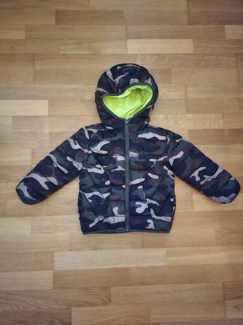 Mango Mango Baby Wendejacke 98 – Camouflage Neongelb Puffer Size 98