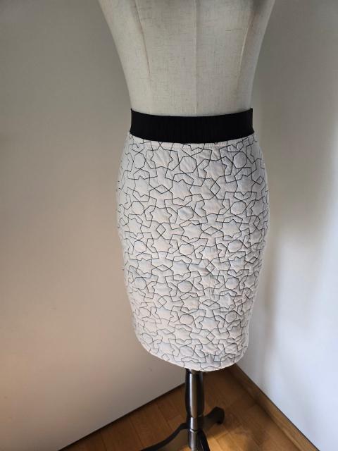 By Malene Birger Stepprock Dynia S – Creme Schwarz Geometric