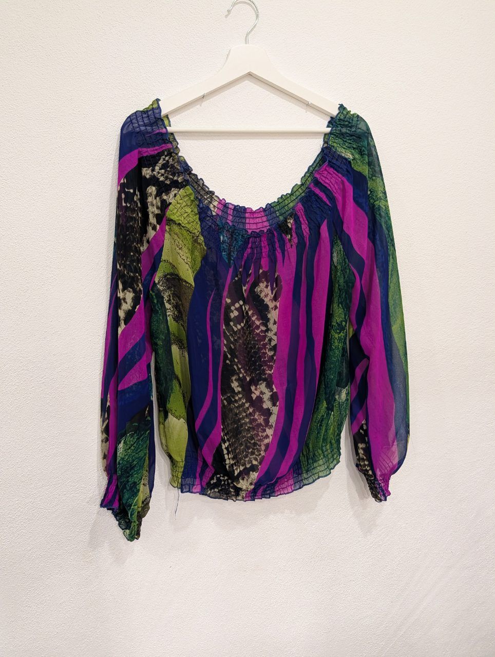 Ohne Marke Bunte Bluse mit Snake- / Print-Muster – Gr. S – Off-Shoulder Size S