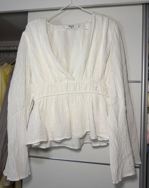 NA-KD NA-KD Bluse in Weiß Size 40
