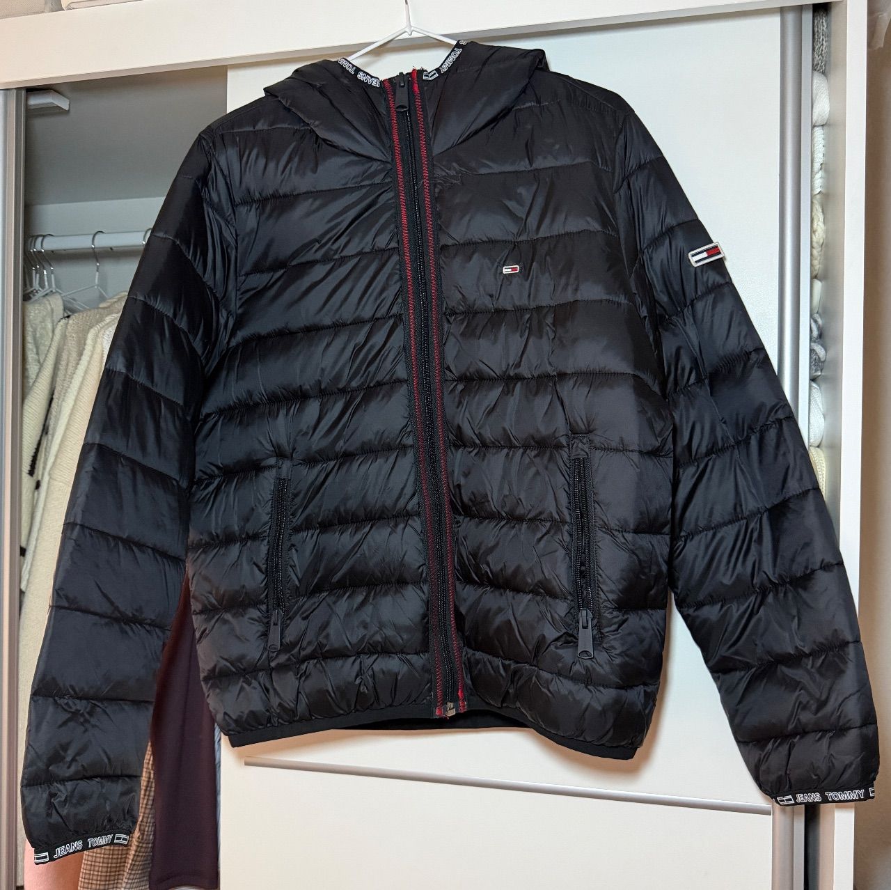 Tommy Hilfiger Tommy Jeans schwarze Steppjacke Size M