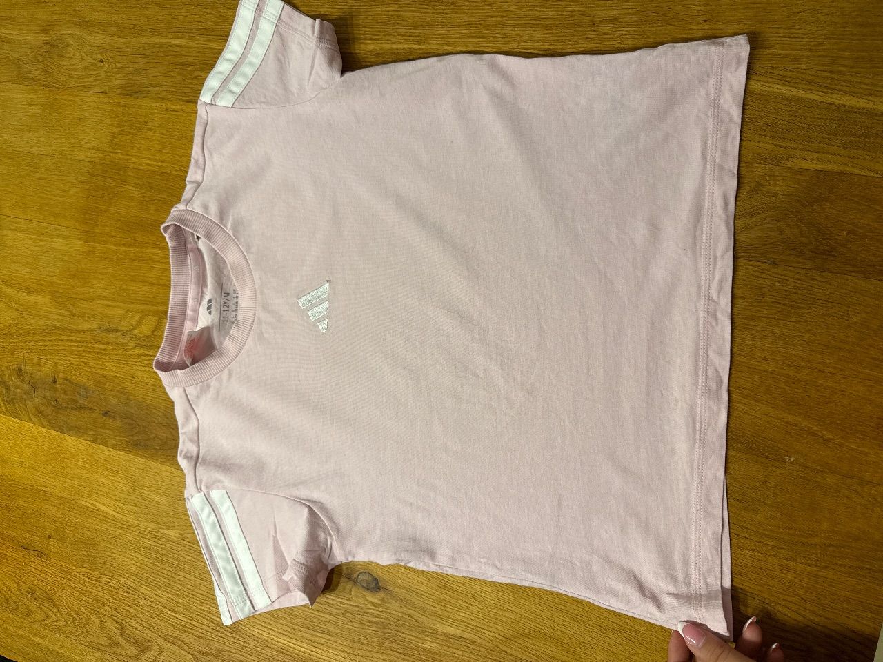Adidas  Rosa Adidas T-Shirt Size 11-12 Jahre 