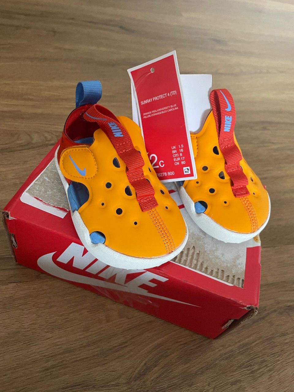 Nike Nike Baby Schuhe  Size 17