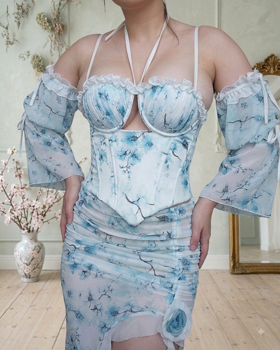 Luz Castillo  Corset Afrodita – Luz Castillo Fashion Creator beautiful new Korsett corset set Size S
