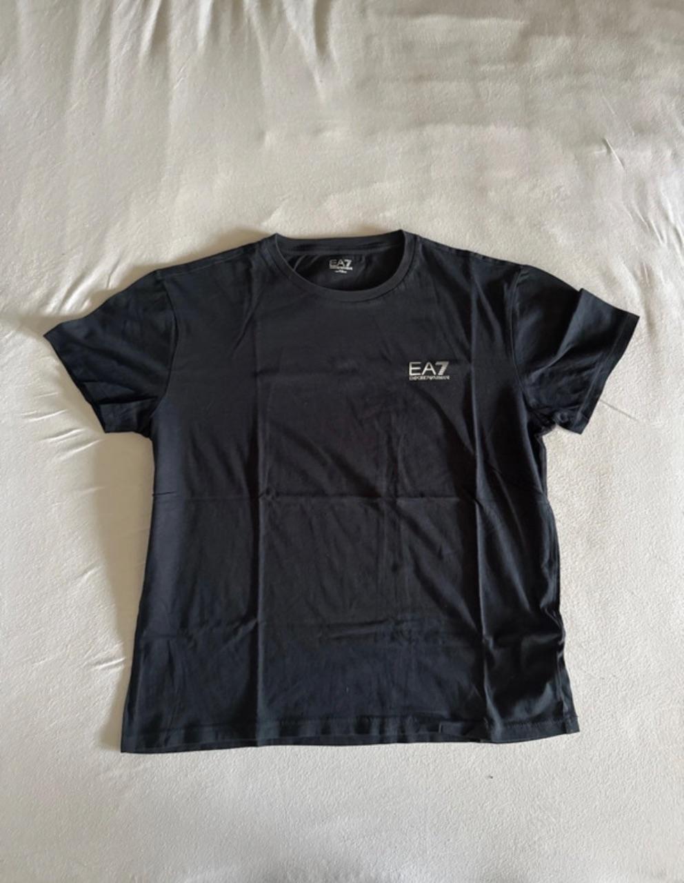 Armani t-Shirt, schwarz, summer vibes, vintage