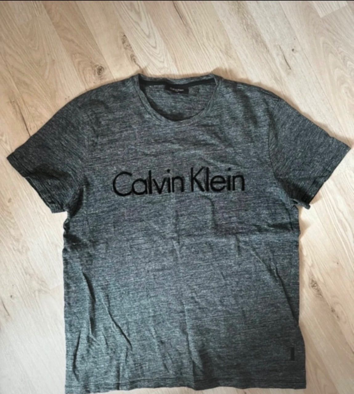 Calvin Klein Calvin Klein Shirt, vintage authentisch, Größe M, graues Shirt ck, Vinted authen Size M