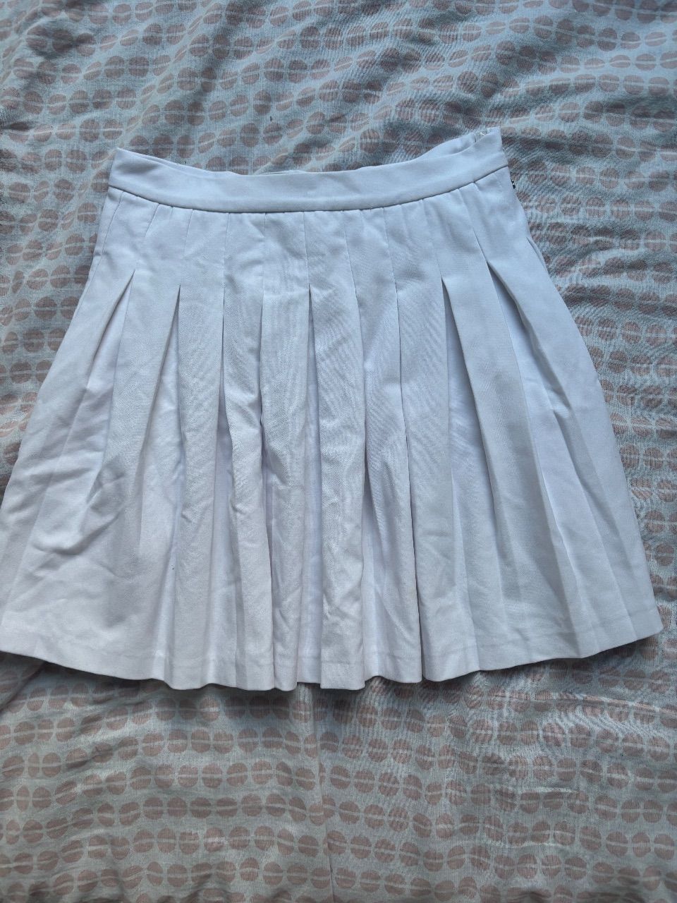 Pull & Bear weißer Faltenrock kurz Size S