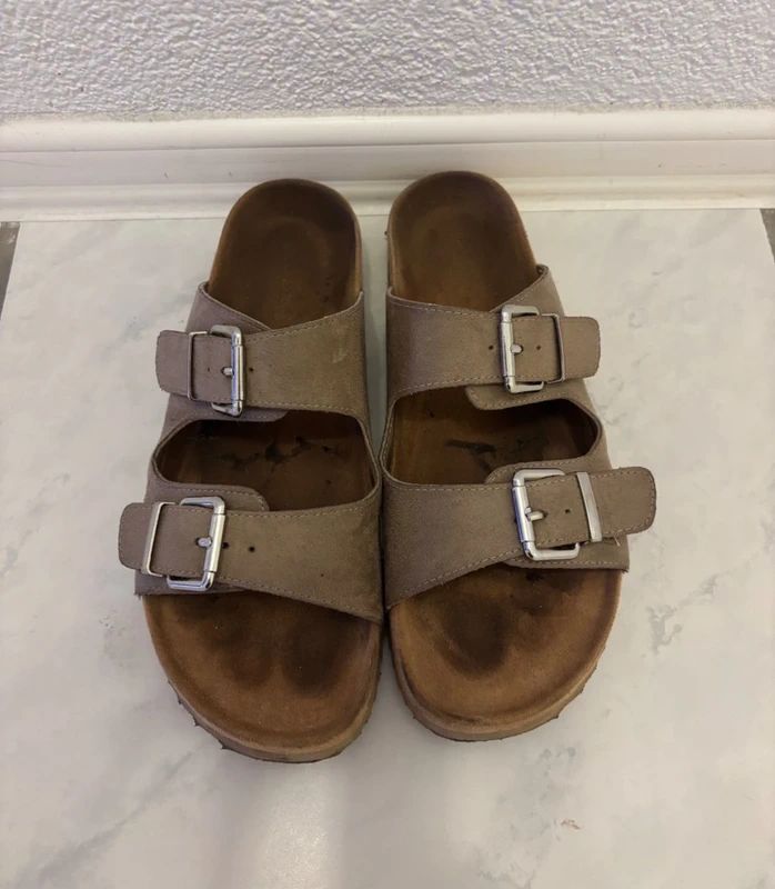 Deichmann Schlappen getragen Size 38