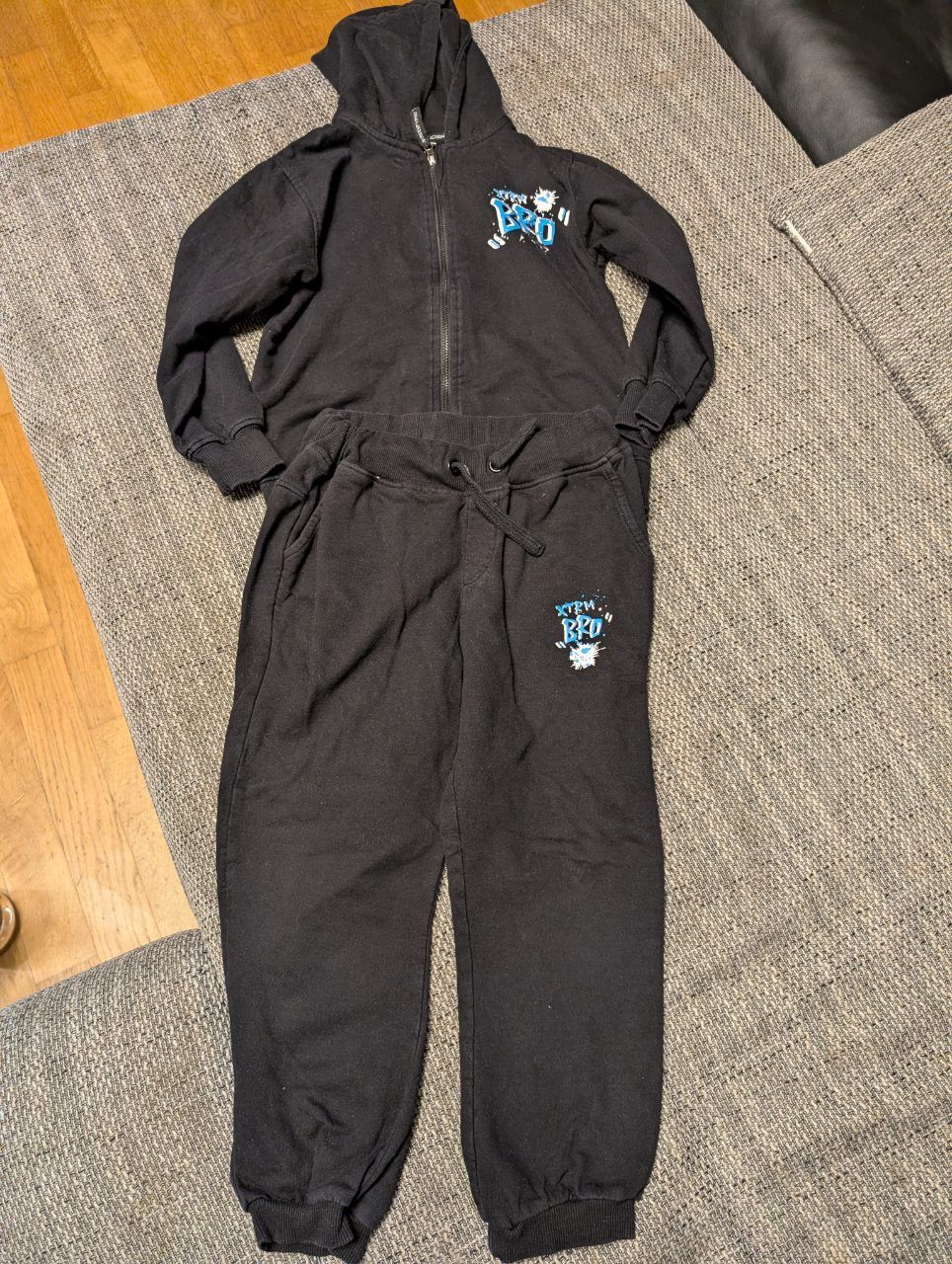 BPC 2 teiliger Jogginganzug Size 116