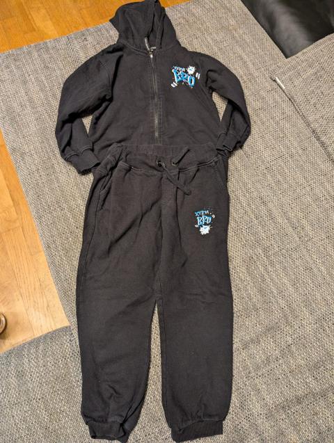 BPC 2 teiliger Jogginganzug Size 116