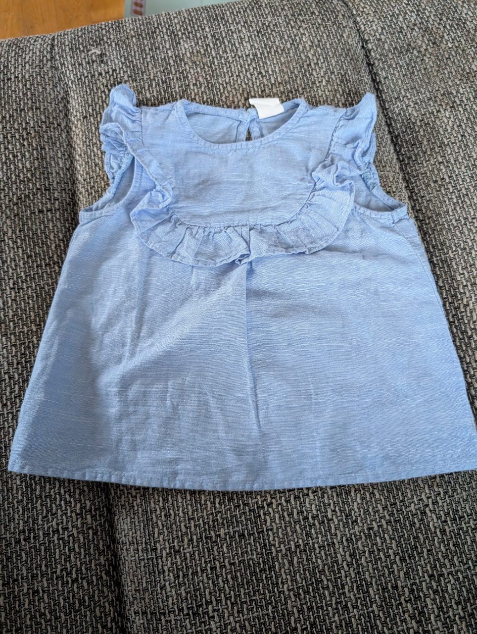 H&M Ärmelloses T-Shirt mit Rüschen  Size 74