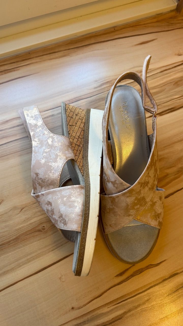 Be-Gold Keil-Sandaletten Roségold Metallic Kork Keilabsatz Sandalen Plateau Sommer-Schuh Size 41