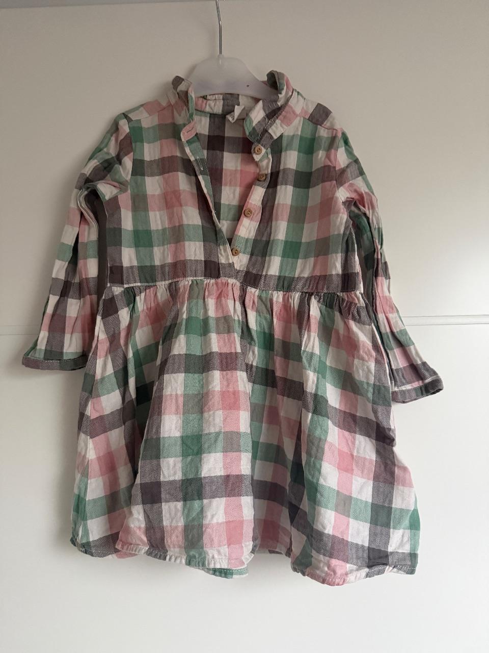 Kariertes Kleid
