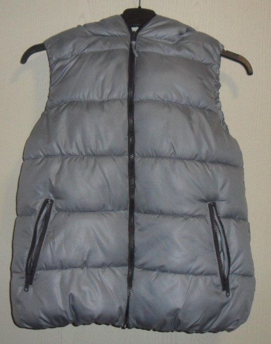 UpFashion Damen Kapuzen Winter Weste Größe S Size S