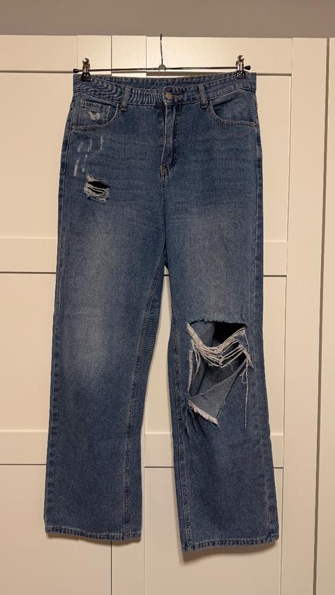 Shein Jeans mit Löcher Size L