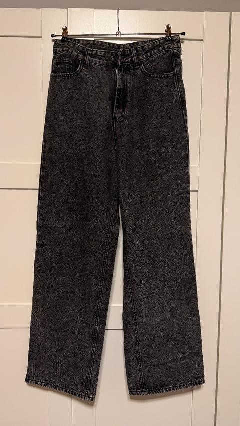 Schwarz-graue Jeans - Größe M