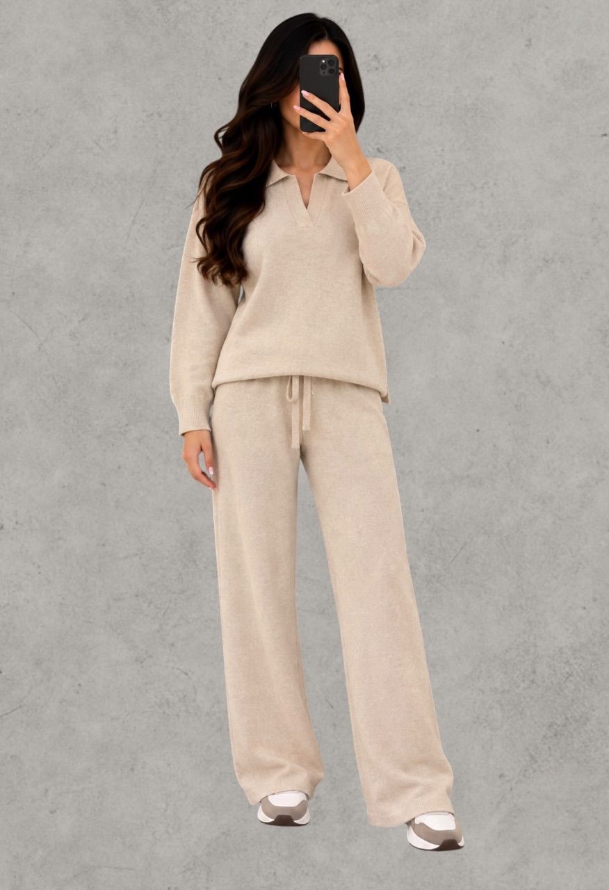 MÉI Sauce Zweiteiler Strick Set Beige mit Polokragen Size Einheitsgröße