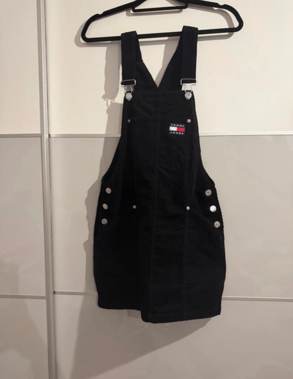 Tommy Jeans Latzkleid aus Cord von Tommy Jeans in Größe 36 Size S
