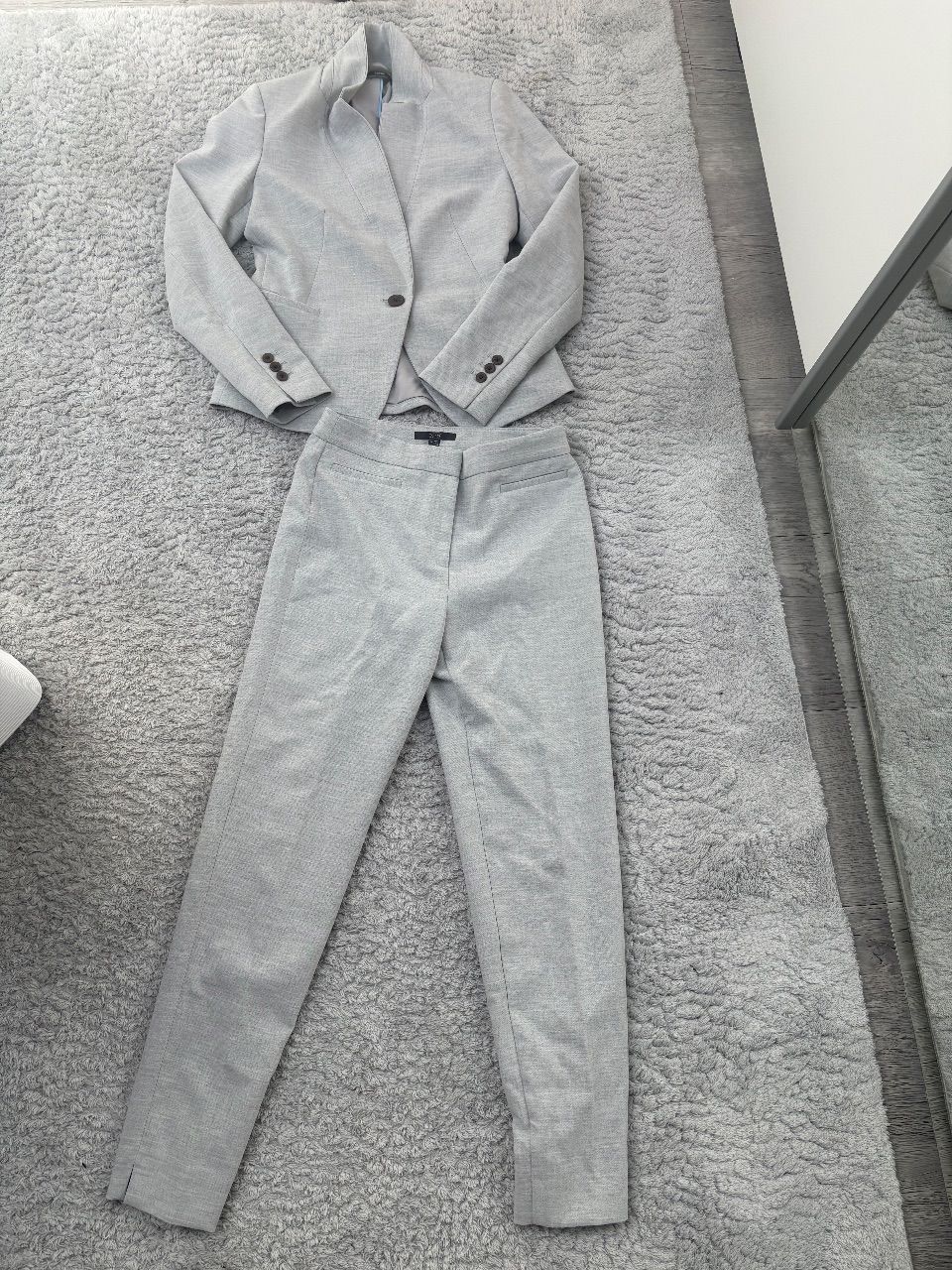 Esprit  Esprit Anzug  Size XS