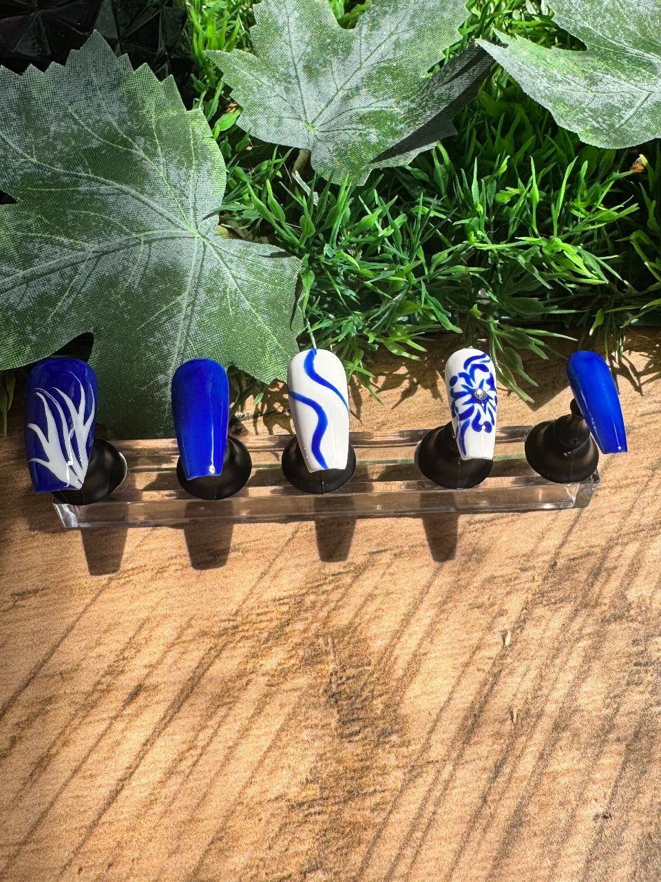 Ohne Marke Press ons dunkelblau Blumendesign Size XS