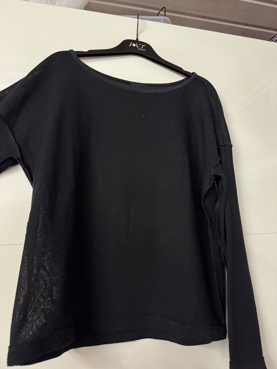Ohne Marke Winterlicher Damenpullover zu verkaufen, leicht durchsichtig  Size M