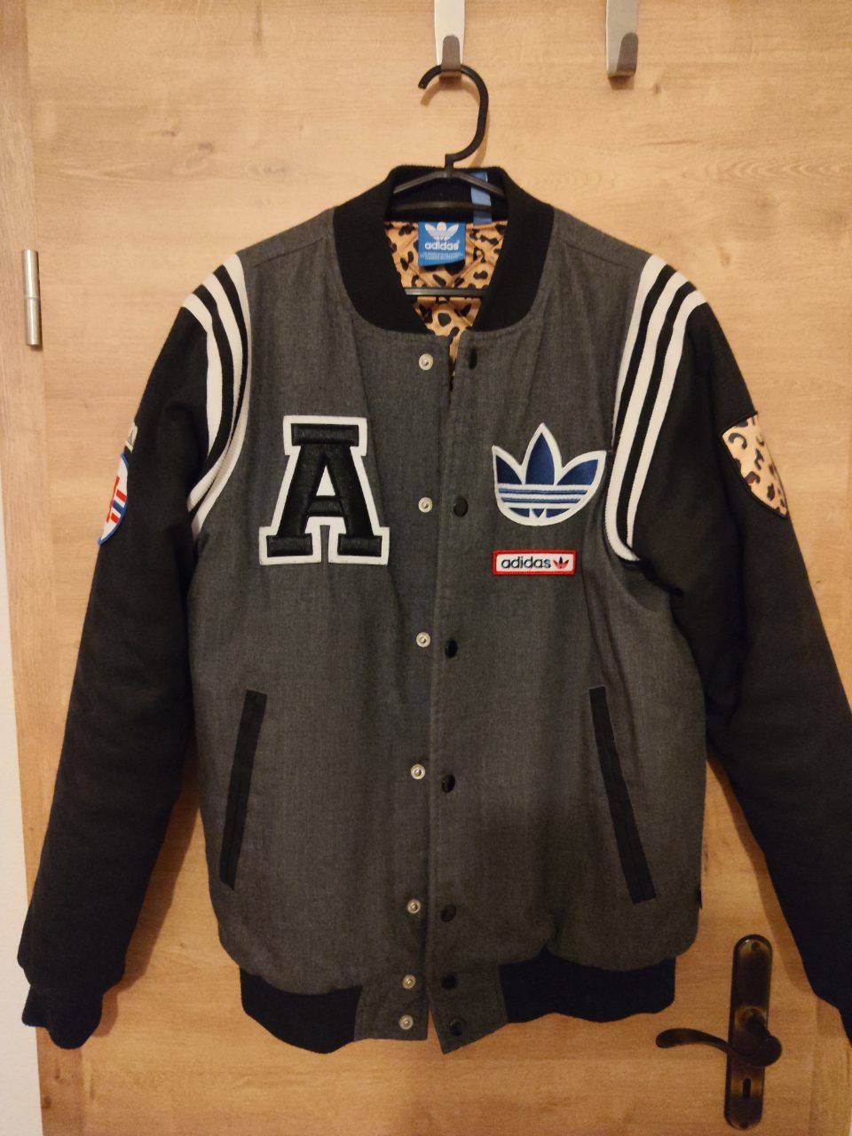 Adidas Adidas Originals College Jacke / Varsity Jacket mit Leopard Size S