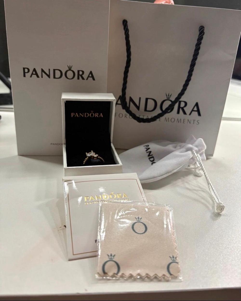 Pandora ring