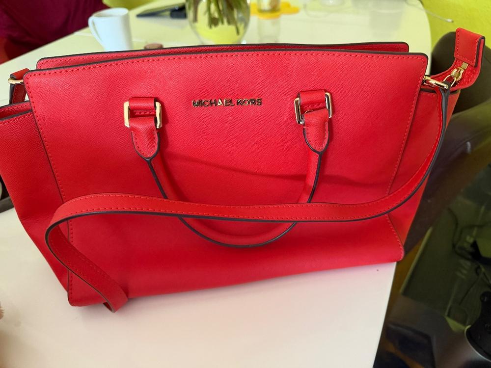 Rote Michael kors tasche