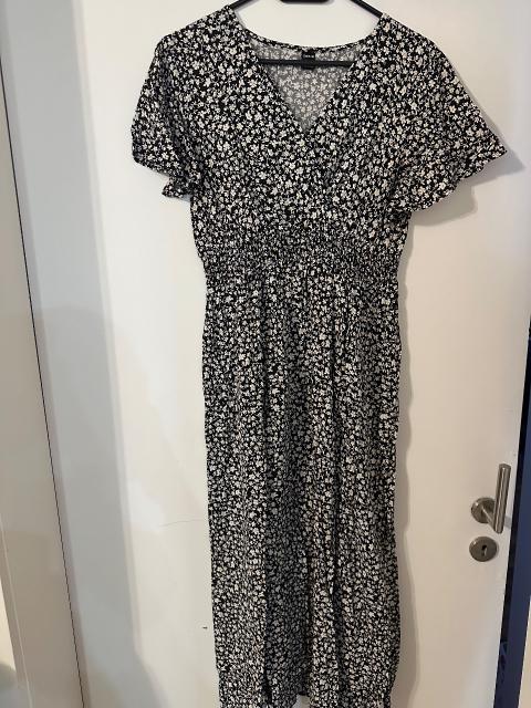 Ohne Marke Sommerkleid mit Blumen schwarz M Size M