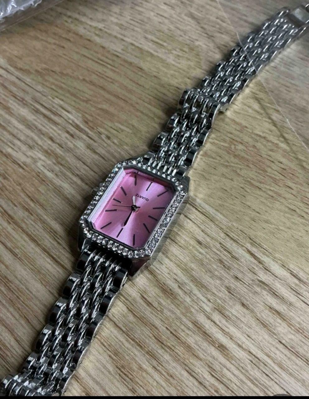 Stockholm  Damen Armbanduhr Vintage Neu