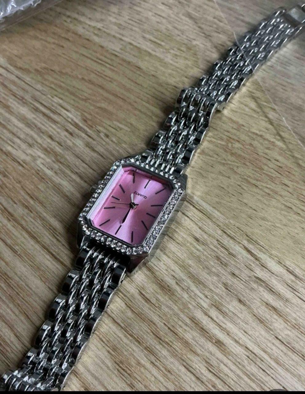 Damen Armbanduhr Vintage Neu