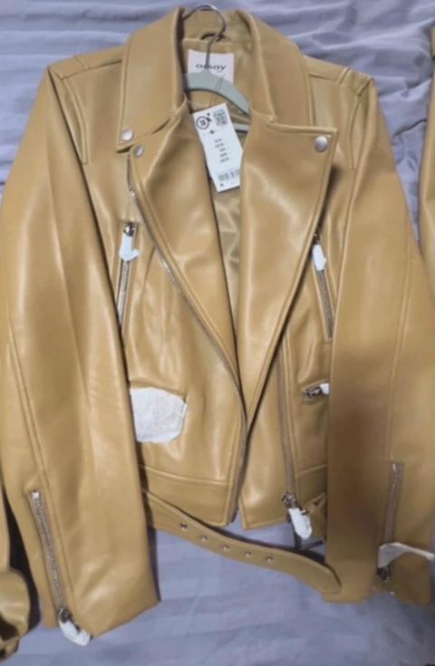 Orsay Kurze Lederjacke Size 38