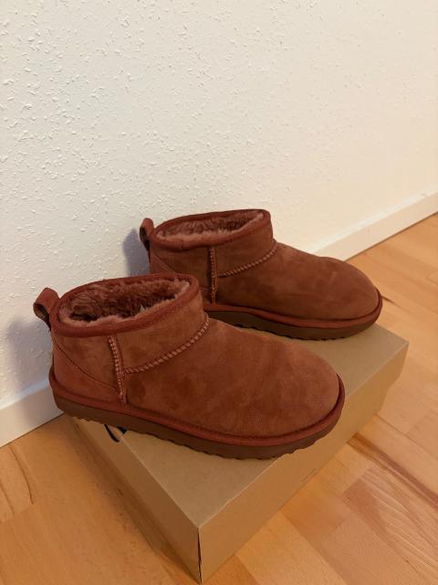 Ugg Ugg Ultra Mini Size 38