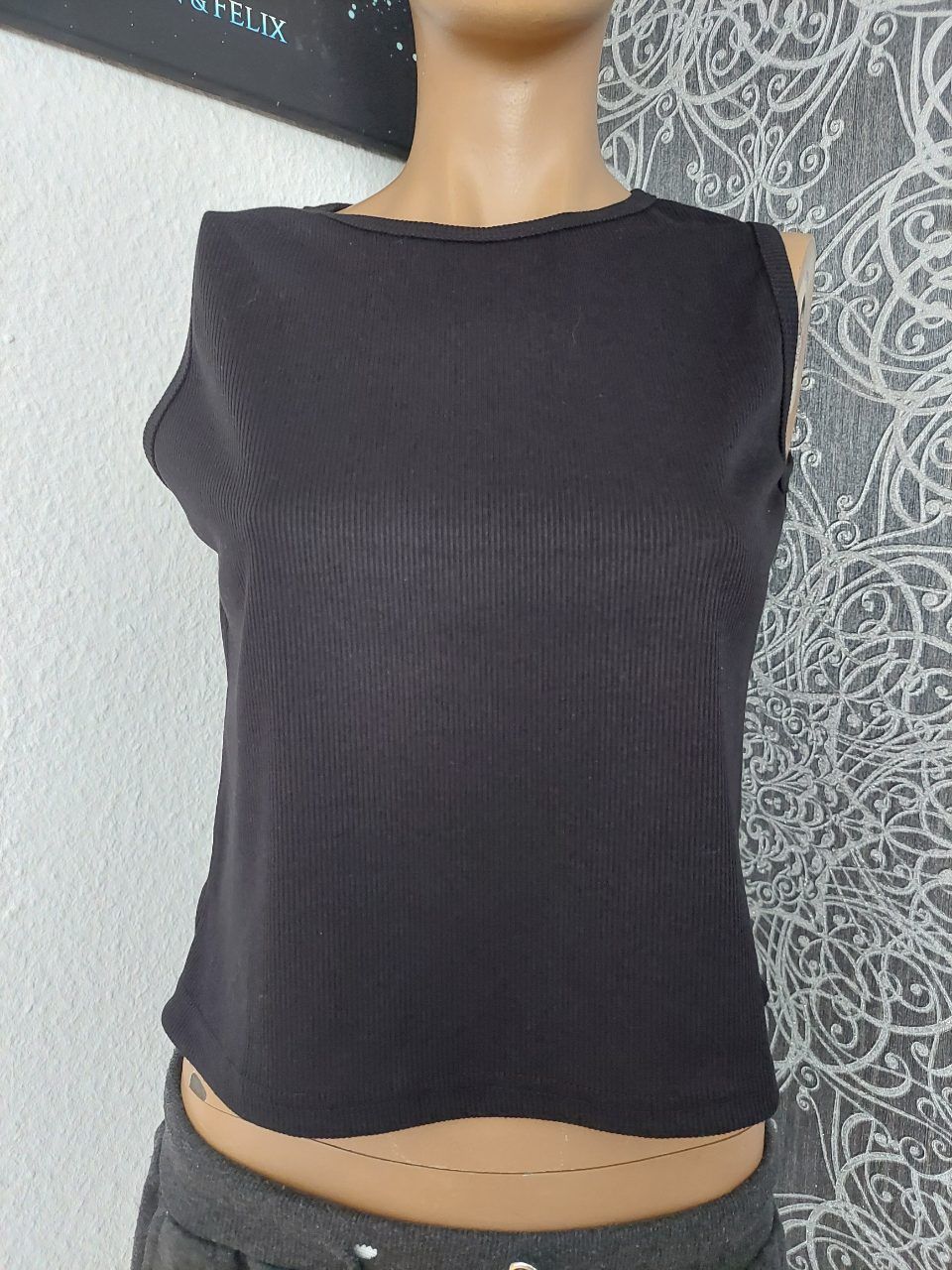 Keine Shirt Size M